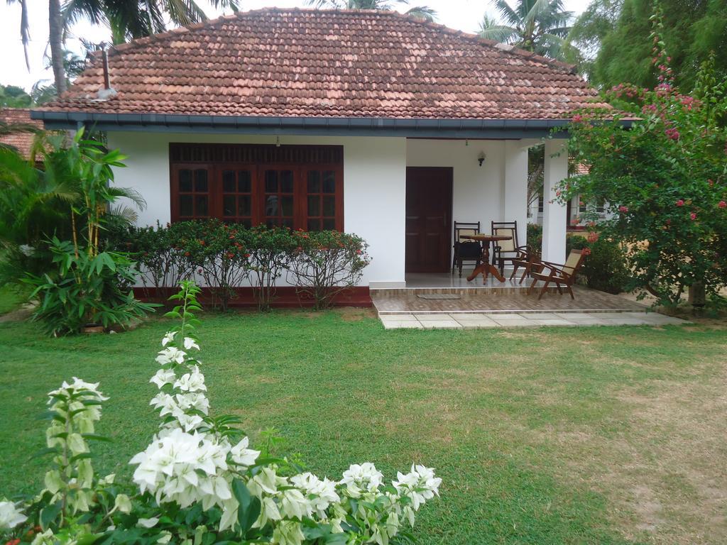 Keshan Villa Tangalle Exteriör bild