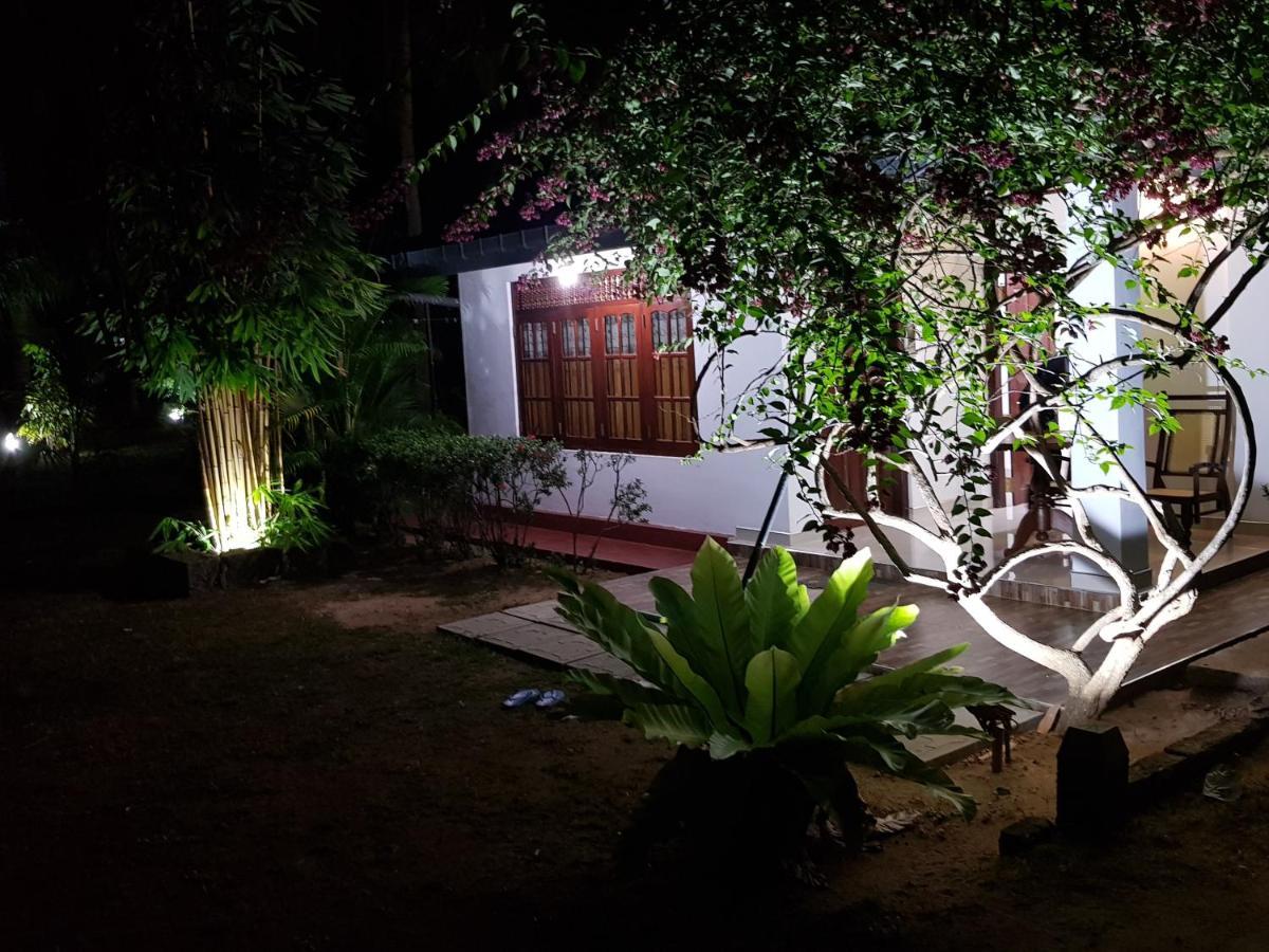Keshan Villa Tangalle Exteriör bild